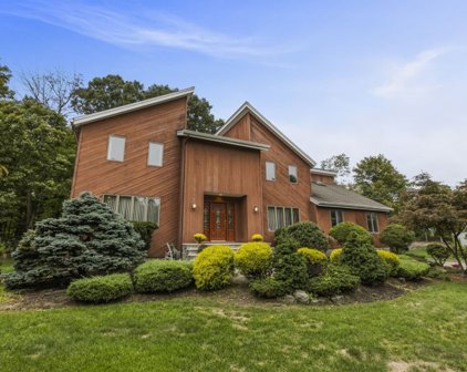 4 Fletcher Dr, Montville Twp.