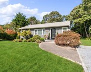 28 Argonne Road W, Hampton Bays image