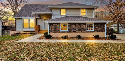 1108 Kingscross Road, Blue Springs