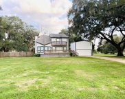 152 Horse Shoe Trail, Angleton image
