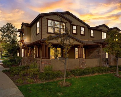 28600 Pietro Drive, Valencia