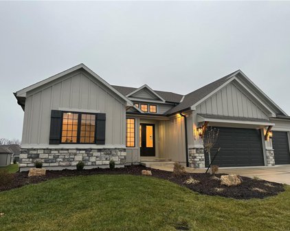 1105 Hummingbird Court, Greenwood