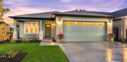 1477 W Woodpine St, Meridian