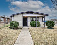 2513 Lucas Drive, Fort Worth image
