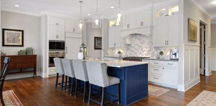 935 Lake Street E Unit #205, Wayzata