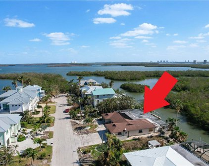 52 Fairview  Boulevard, Fort Myers Beach