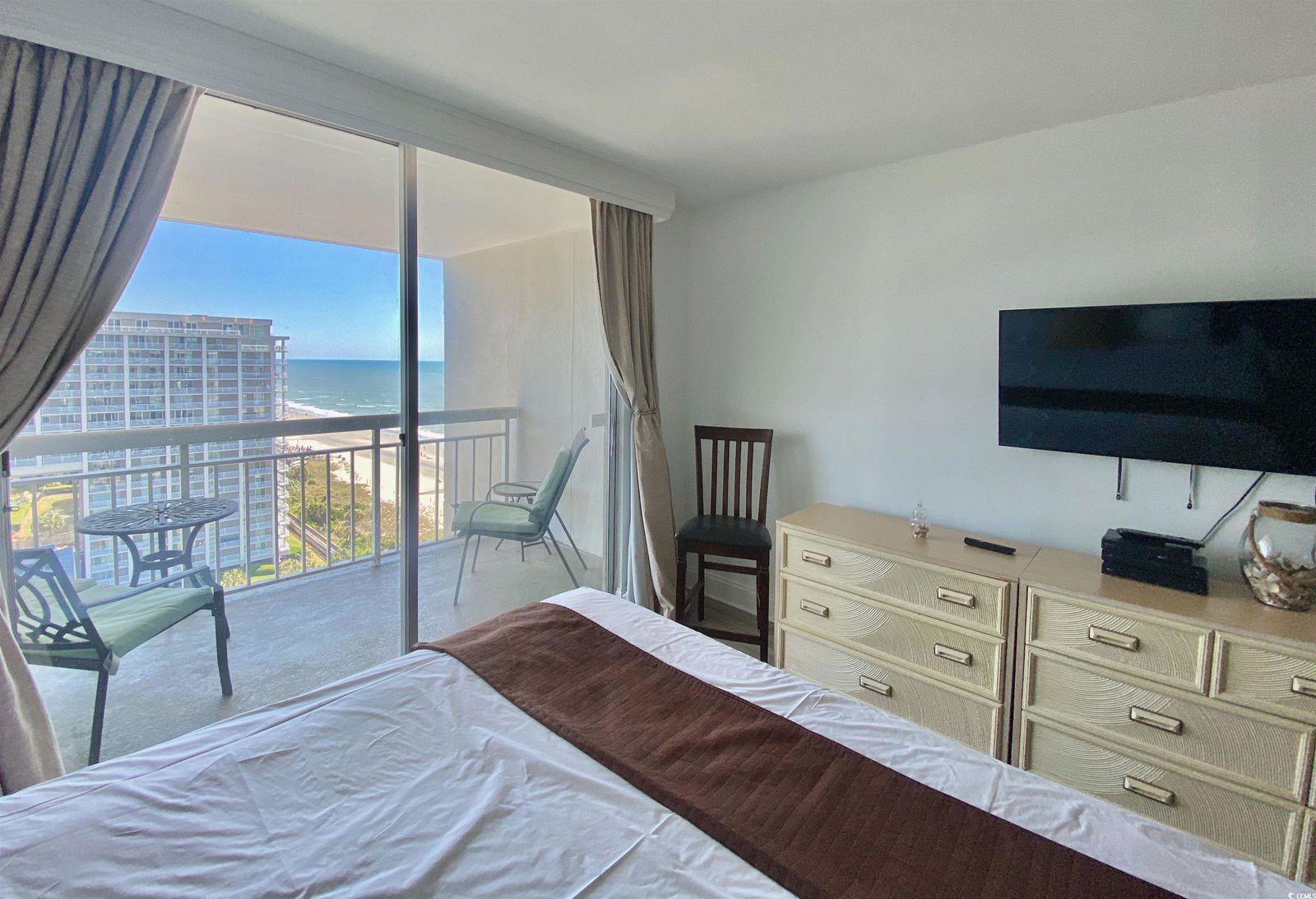 MLS 2408052 Kingston Plantation South Hampton 9820 Queensway Blvd