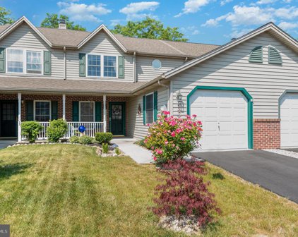 35 Westwood Ct, Enola