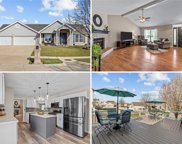 962 Searle  Court, Wentzville image