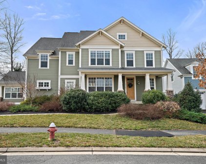 41145 Sheffield Forest Dr, Aldie