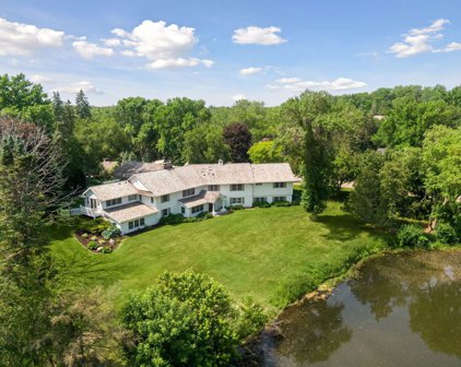 16013 Ringer Road, Minnetonka