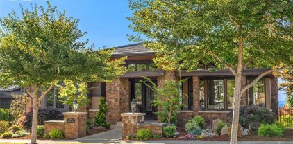 3334 NE Harrison Street, Issaquah