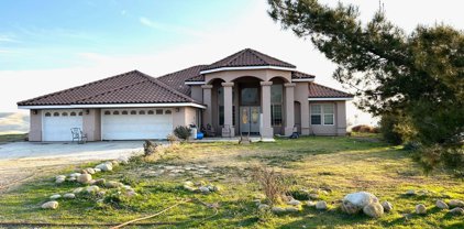 590 Lazy Rb Ranch, Bakersfield