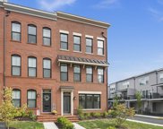 42365 Zebulon   Square, Brambleton image