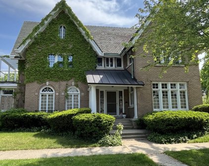 1048 N Euclid Avenue, Oak Park