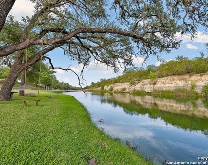 133 Big Joshua Creek Rd, Comfort
