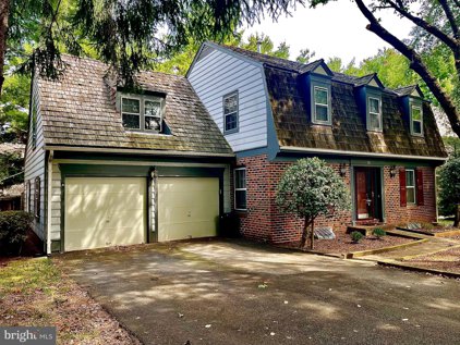 115 Billingsgate Ln, Gaithersburg