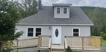 1749 Helderberg Trail, Berne