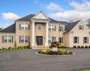 5690 Colchester   Road, Clifton image