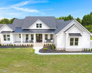 523 W Butternut Road, Summerville image