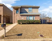 105 Callender Drive, Fort Worth image