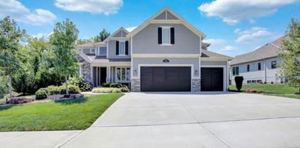 9512 Lone Elm Road, Lenexa