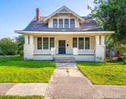 403 E Courtland Pl, San Antonio image