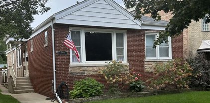 5434 N Artesian Avenue, Chicago