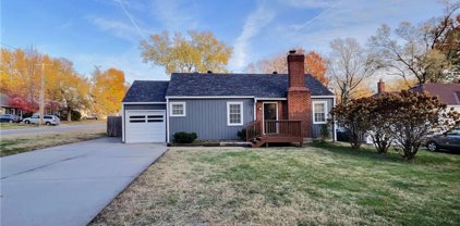 5101 Rosewood Drive, Roeland Park