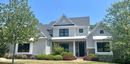 2745 Colonial Rd, Harrisburg