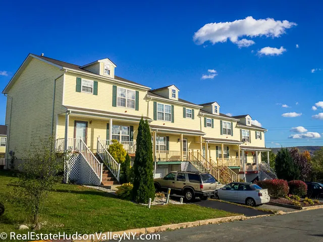 Kings Estate Homes for Sale in Warwick NY