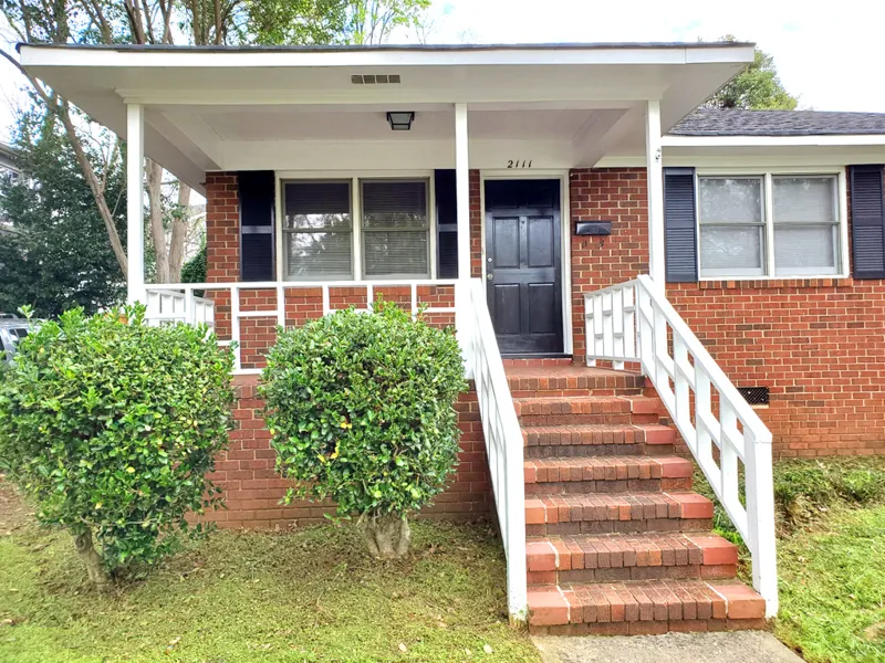 2115 Lombardy Circle