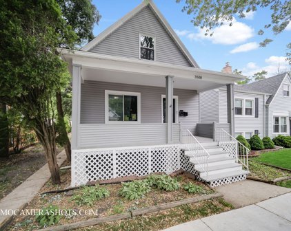 3508 Sunnyside Avenue, Brookfield