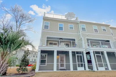 Townhomes for Sale in The Dye | Barefoot Resort