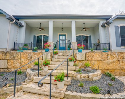 440 Lantana Mesa, Spring Branch