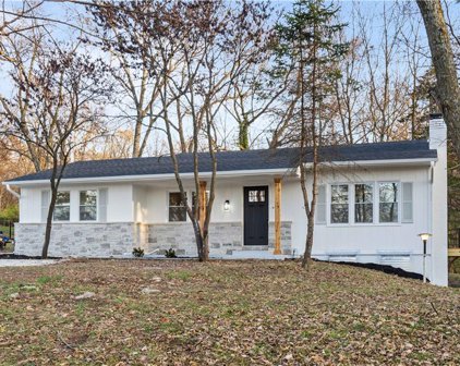 81 S Lake Shore Drive, Lake Lotawana