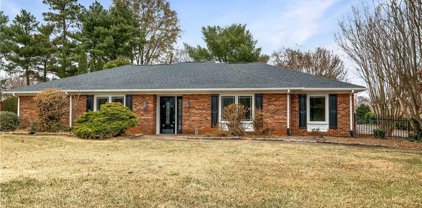 1055 Lewisville Clemmons Road, Lewisville