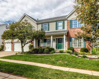 819 Wheaton  Way, Creve Coeur