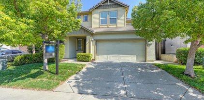 1073 Manza Circle, Roseville