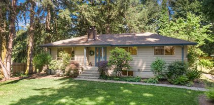 19738 156th Avenue NE, Woodinville