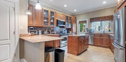 902 South Carolina Ave Se, Washington