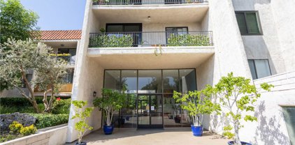 1401 Valley View Road Unit 124, Glendale