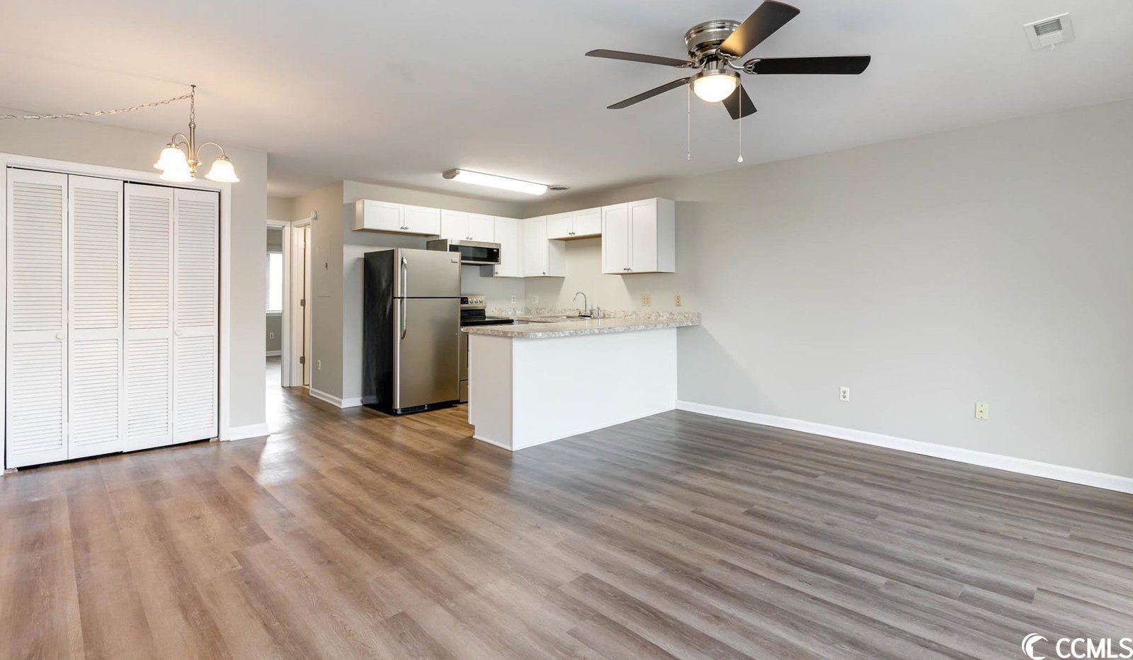 MLS 2313158 Baytree Golf Colony 3700 Golf Colony Lane Unit 15D