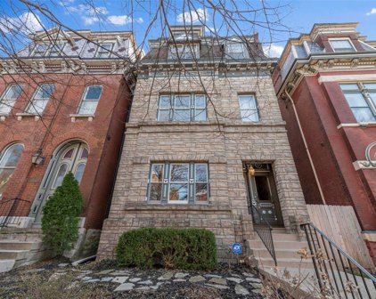 2328 Albion  Place, St Louis