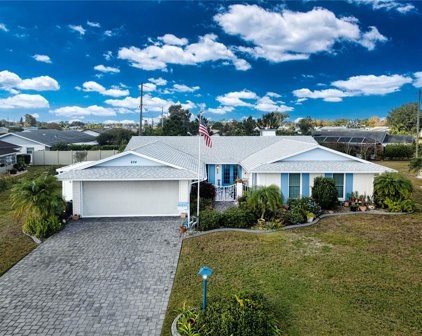 604 Fox Hills Drive, Sun City Center