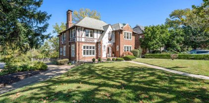 7367 Teasdale  Avenue, University City