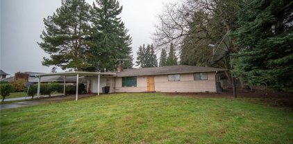 8804 5th Avenue W, Everett