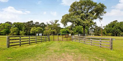 11702 CR 304, Navasota