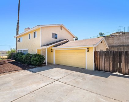 856 Smith Dr, Vista