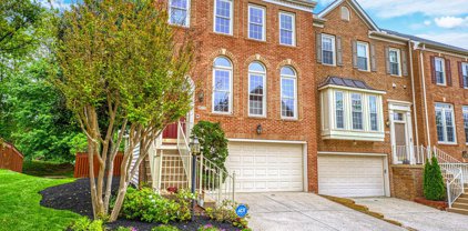 8508 Harvest Oak   Drive, Vienna